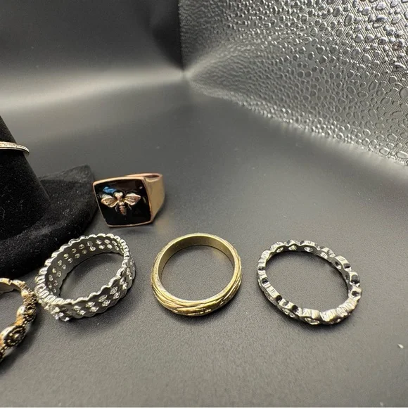 Elegant Mixed Rings - Picture 5 of 12